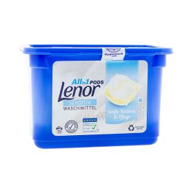 Detergent capsule de rufe Lenor Sensitiv - 15x24.2gr